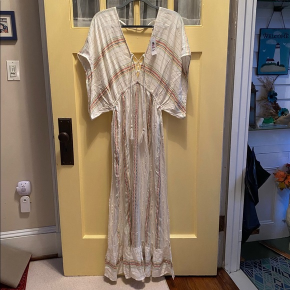 America & Beyond Other - America & Beyond Maxi